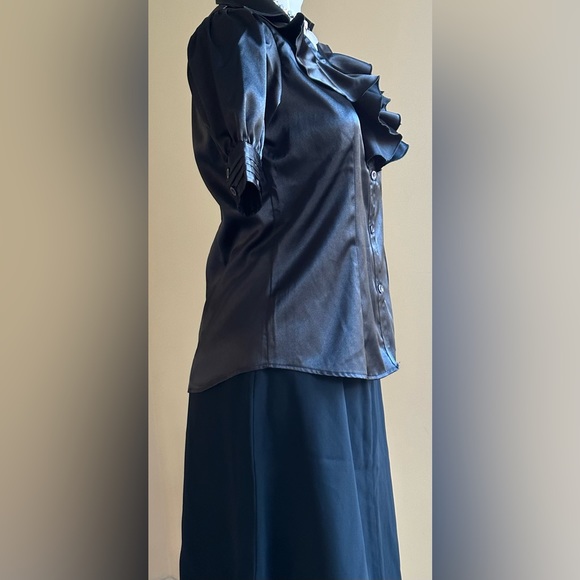 Color Style Black Satin short Striped Sleeves Metal Buttons V Neck Ruffles SZ XL - Picture 5 of 14